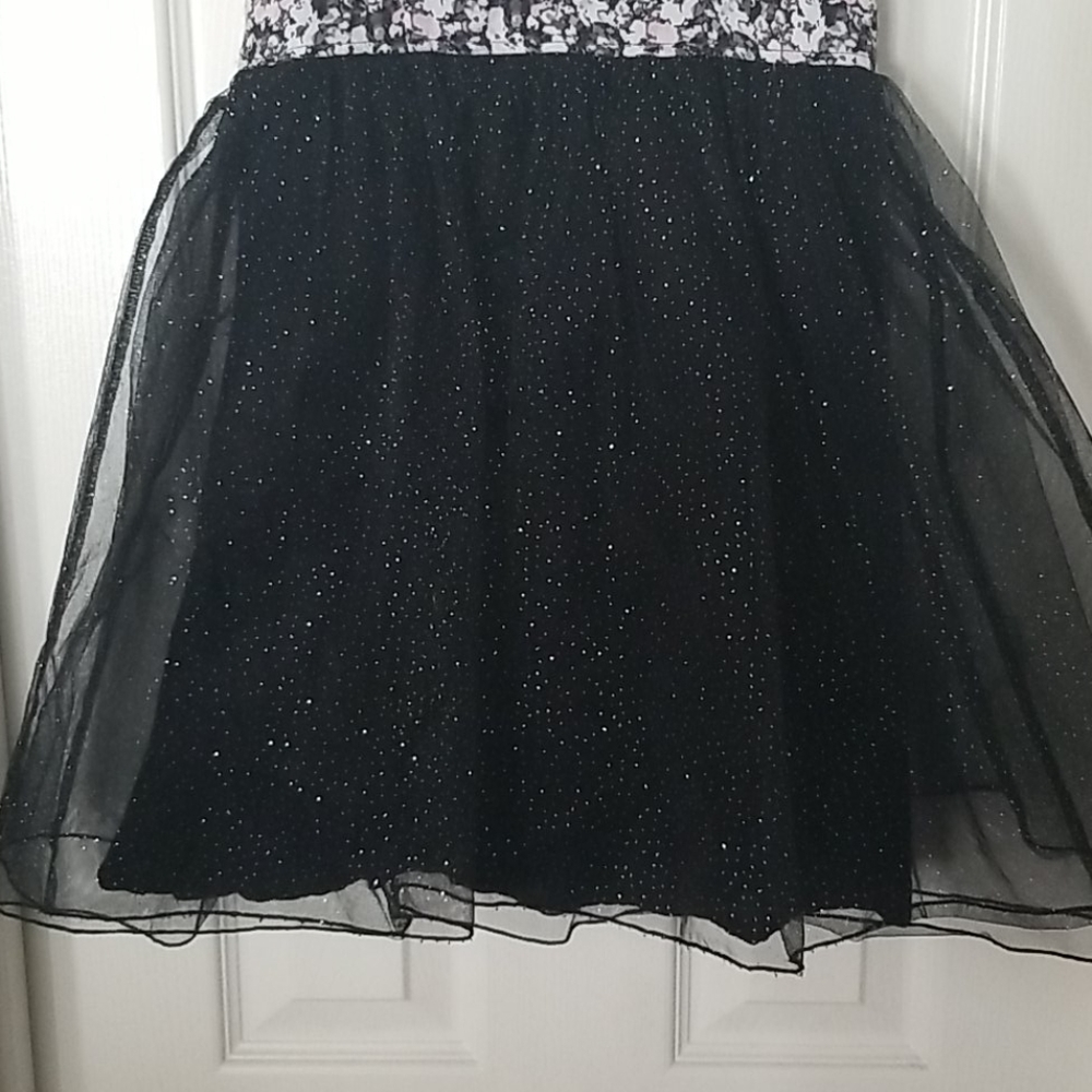 Girls Abercrombie  sleeveless  tulle dress - Picture 2 of 4